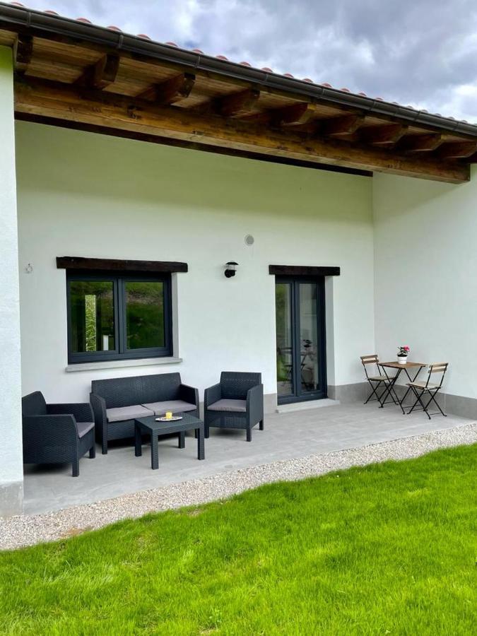 Apartamentos Los Manzanos Ribadesella Eksteriør bilde